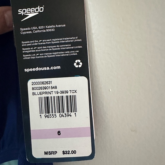 Speedo Girls Racer Back one piece Swimsuit non fading blue material Eco flex NWT - Picture 4 of 9